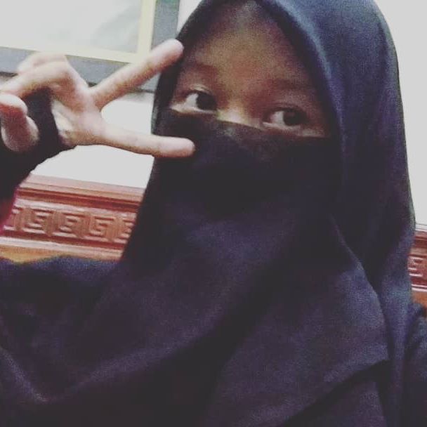 KEYSHA CHANDRAKANTA CLEOPHILA AYU WALOEYO/20/9D